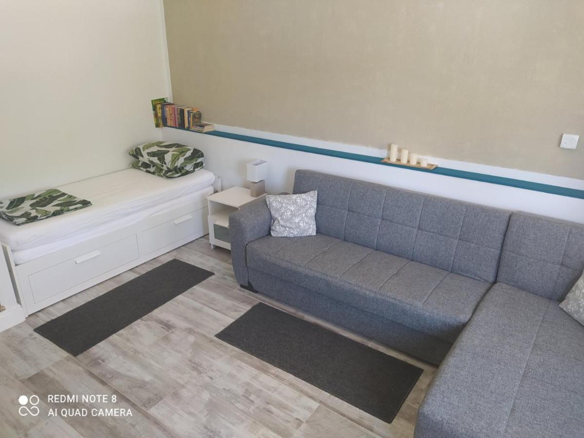 Apartment In A Country House# กาลามาตา ภายนอก รูปภาพ