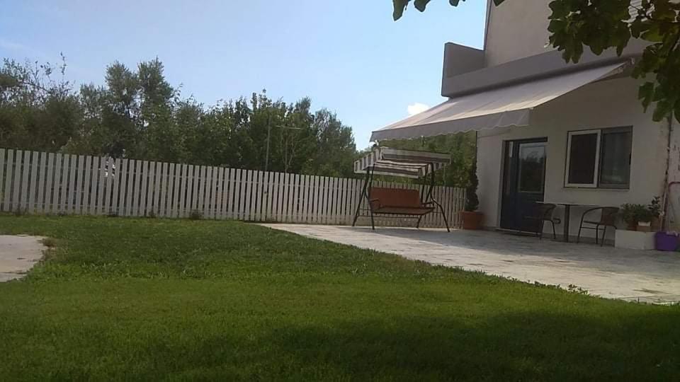 Apartment In A Country House# กาลามาตา ภายนอก รูปภาพ